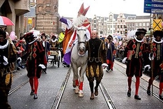 Ankunft Sinterklaas mit Zwarte Piet